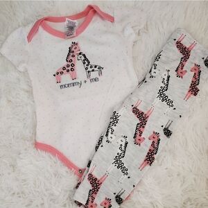 Giraffe Mommy and Me 6-9 month Outfit